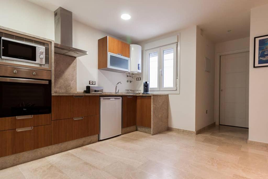 شقة كاديز  في La Casa De Colon - Apartamento Doble En El Centro المظهر الخارجي الصورة